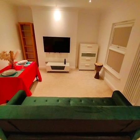 Fully-Equipped Flat In The City Of London Exterior photo