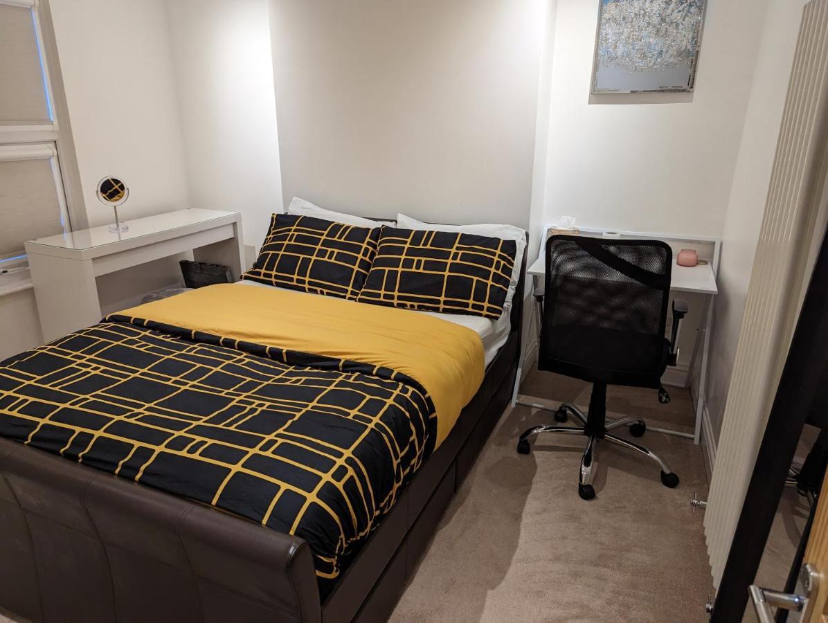 Fully-Equipped Flat In The City Of London Exterior photo