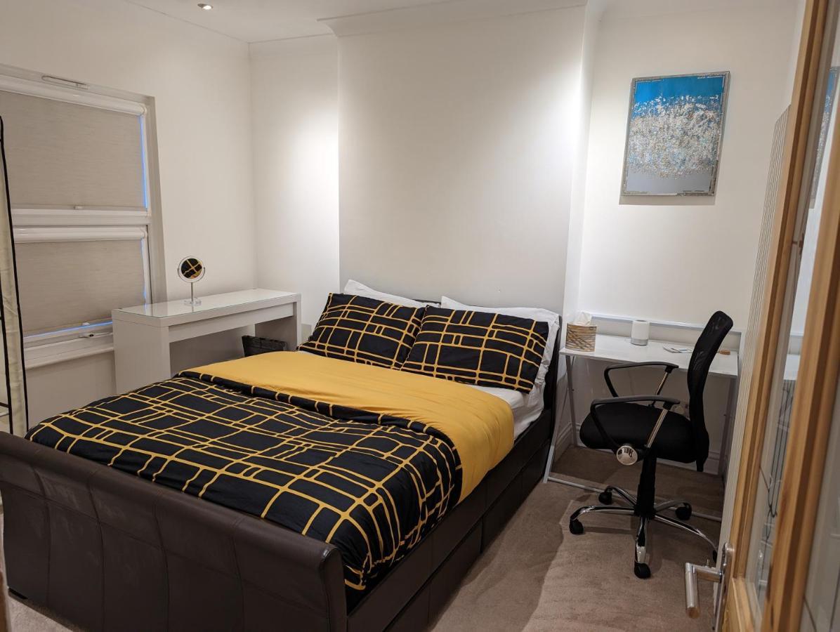 Fully-Equipped Flat In The City Of London Exterior photo