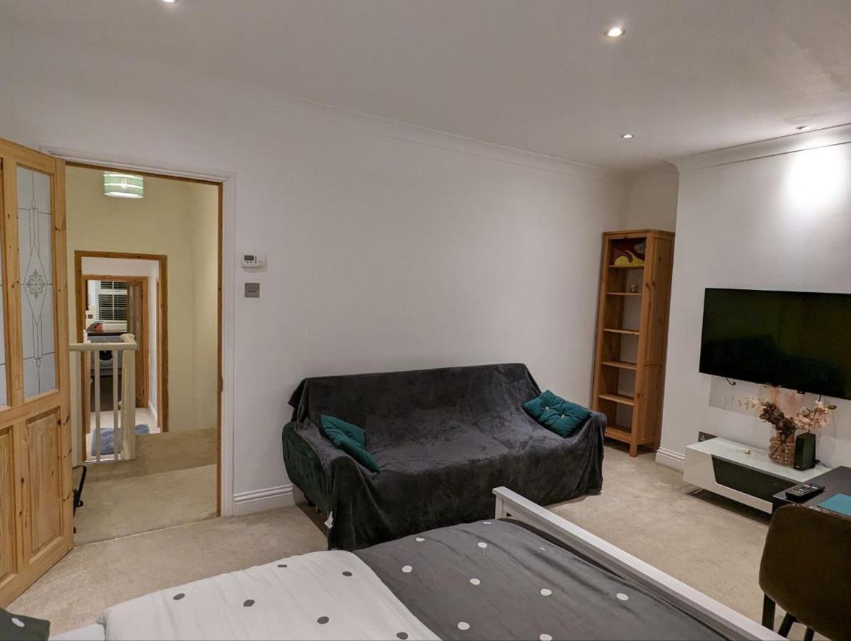 Fully-Equipped Flat In The City Of London Exterior photo